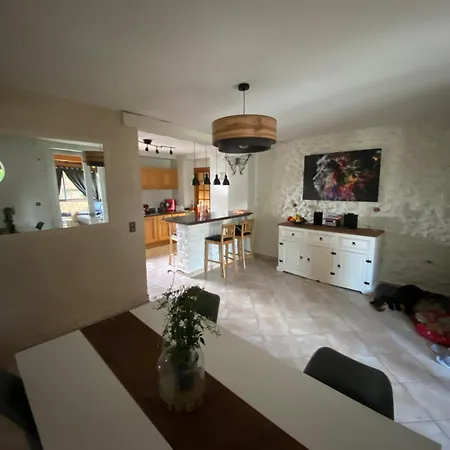 Maison Partagee Hotel *